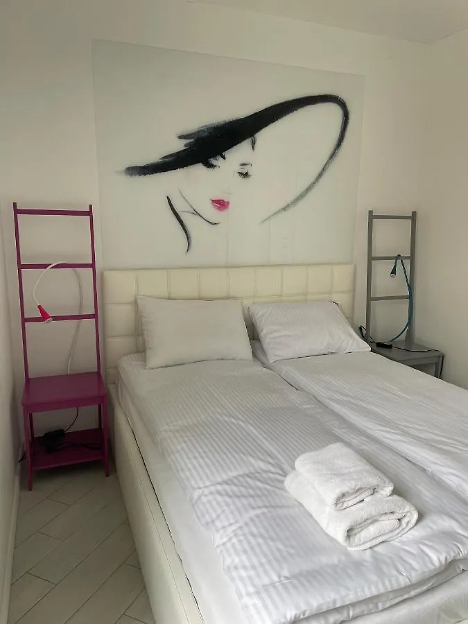 Lady - Victoria Residence By Oneapartments Sopot 0*,  Polonya